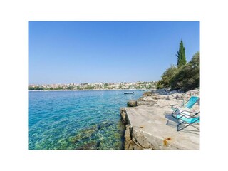 Holiday house Okrug Donji Features 25