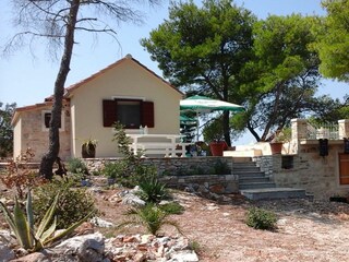 Holiday house Bobovišća Features 13