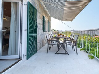 Holiday house Donje Sitno Features 15