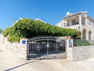 Apartment Necujam Features 18