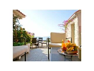 Holiday house Grebastica Features 39