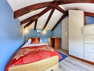 Holiday house Okrug Gornji Features 25