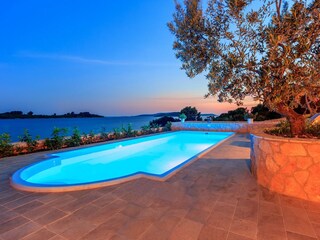 Holiday house Okrug Gornji Features 30