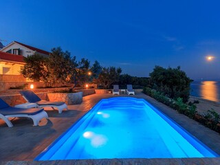 Holiday house Okrug Gornji Features 32