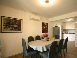 Holiday house Okrug Donji Features 1