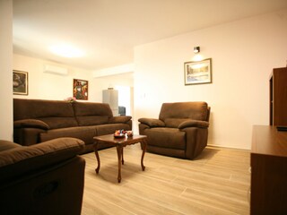 Holiday house Okrug Donji Features 6