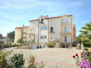 Apartment Srima Outdoor Recording 1