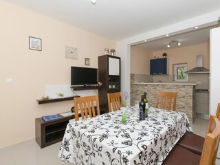 Apartment Ivan Dolac Features 16