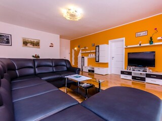 Apartment Okrug Gornji Features 14