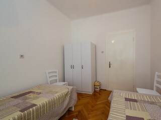 Apartment Kaštel Stari Features 25