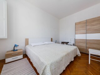 Apartment Kaštel Stari Features 26