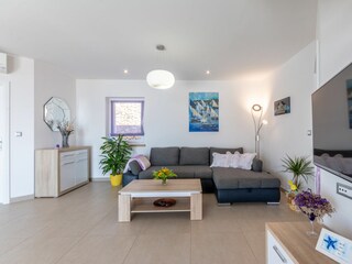 Holiday house Bol Features 3