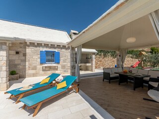 Holiday house Bol Features 12