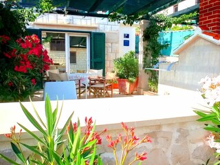 Apartment Povlja Features 8