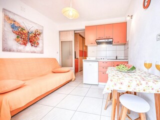 Apartment Povlja Ausstattung 3