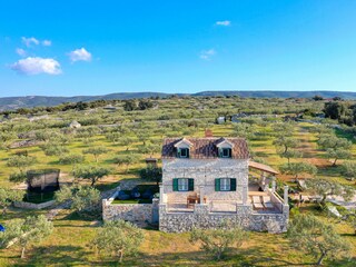 Holiday house Postira Outdoor Recording 2
