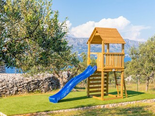 Holiday house Postira Features 34