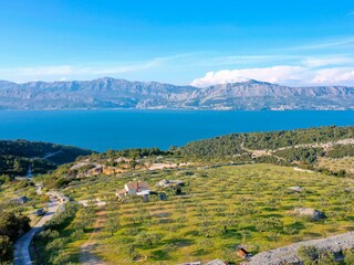 Holiday house Postira Environment 51