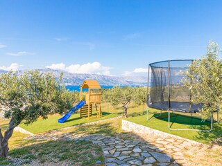 Holiday house Postira Features 42