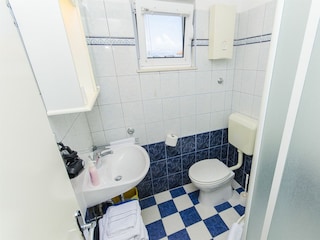 Apartment Arbanija Ausstattung 6