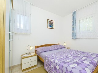 Apartment Arbanija Ausstattung 14