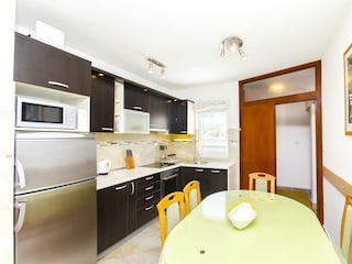 Apartment Arbanija Ausstattung 2