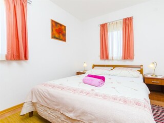 Apartment Arbanija Ausstattung 13