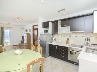 Apartment Arbanija Ausstattung 17
