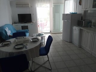 Apartment Kaprije Features 25