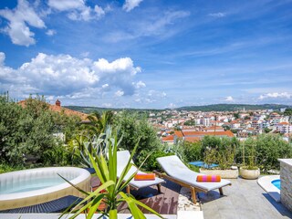 Apartment Okrug Gornji Features 2