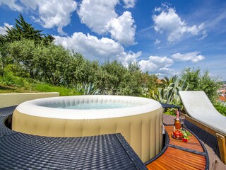 Apartment Okrug Gornji Features 11