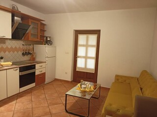Apartment Okrug Gornji Features 23