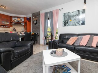 Apartment Postira Features 14