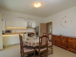 Apartment Okrug Gornji Ausstattung 4