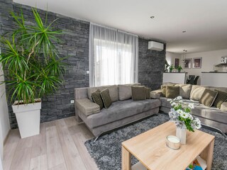 Apartment Duće Features 14