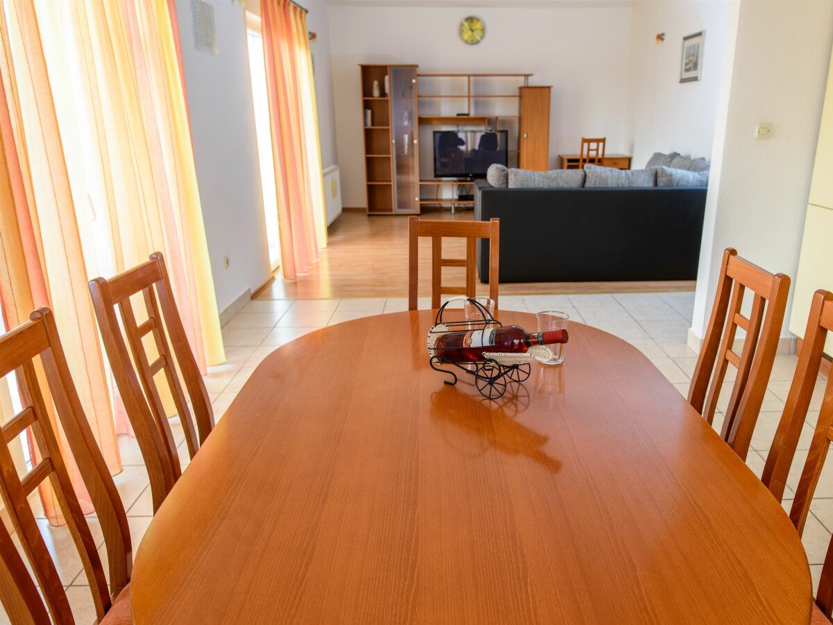 Apartment Okrug Gornji Ausstattung 11