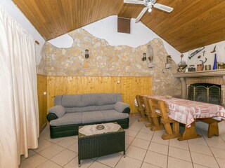 Holiday house Postira Features 13