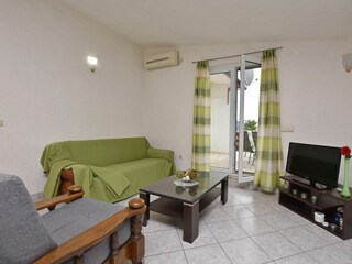 Apartment Duće Features 21