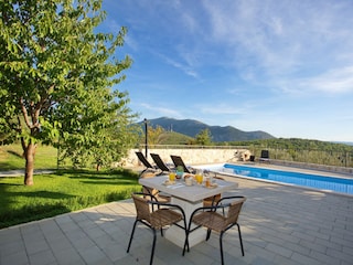 Holiday house Gata Features 10