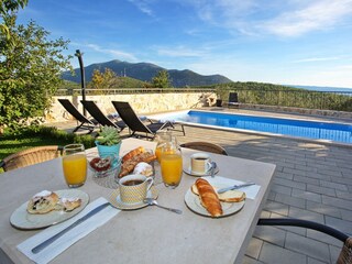 Holiday house Gata Features 20