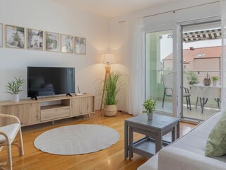 Apartment Promajna Features 12