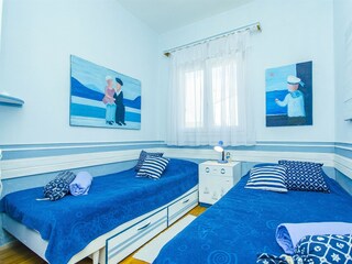 Apartment Okrug Gornji Features 15