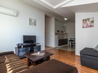 Apartment Mastrinka Features 27