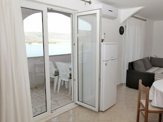Apartment Mastrinka Features 19
