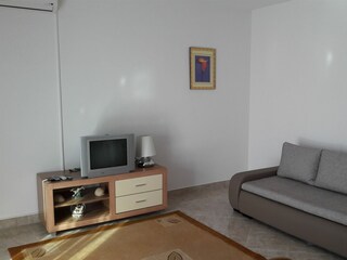 Apartment Vinisce Features 19