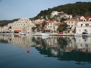 Apartment Pučišća Environment 40