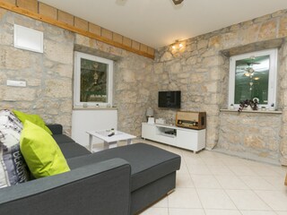 Holiday house Sestanovac Features 30