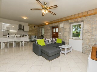 Ferienhaus Sestanovac Ausstattung 31
