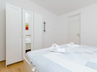 Apartment Okrug Gornji Features 1