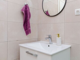 Apartment Okrug Gornji Features 6